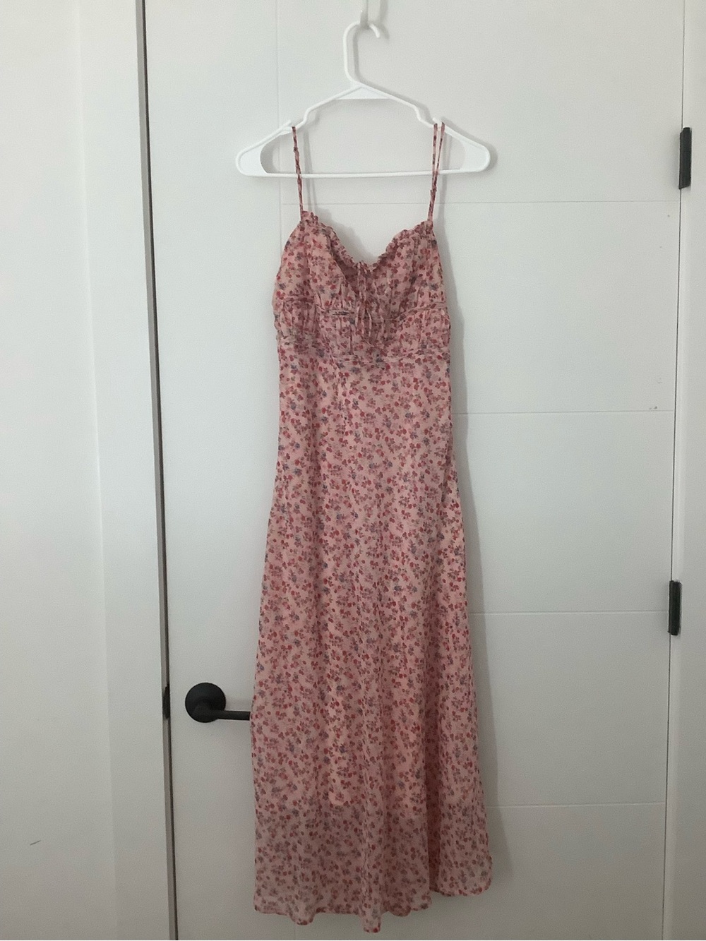 Astr Pink Floral Ruched Bodice Spaghetti-Strap Maxi Dress